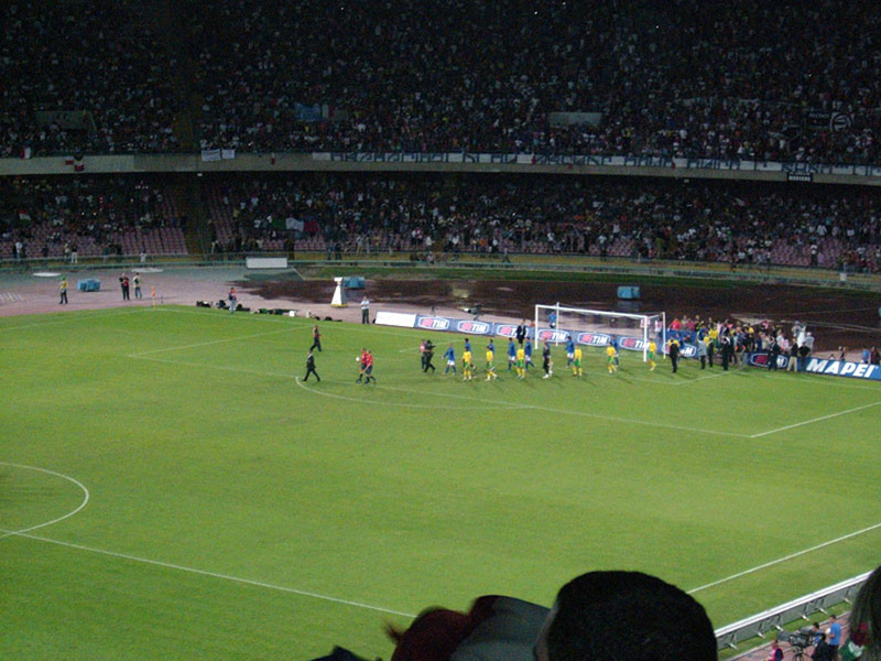 Allo stadio (1).jpg